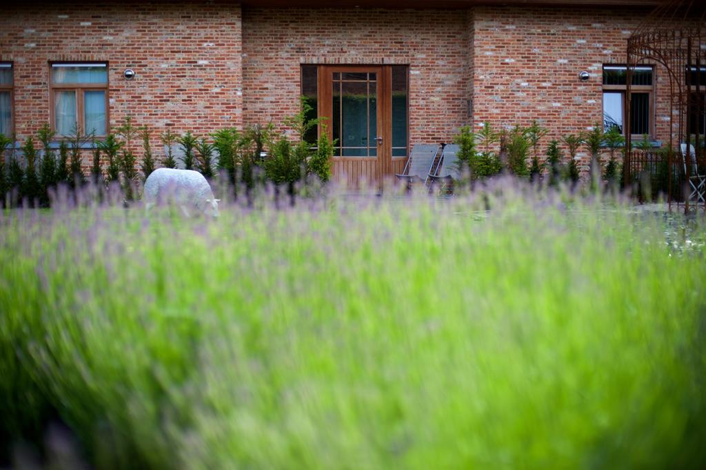 B&B Gielse Garden Gierle ภายนอก รูปภาพ